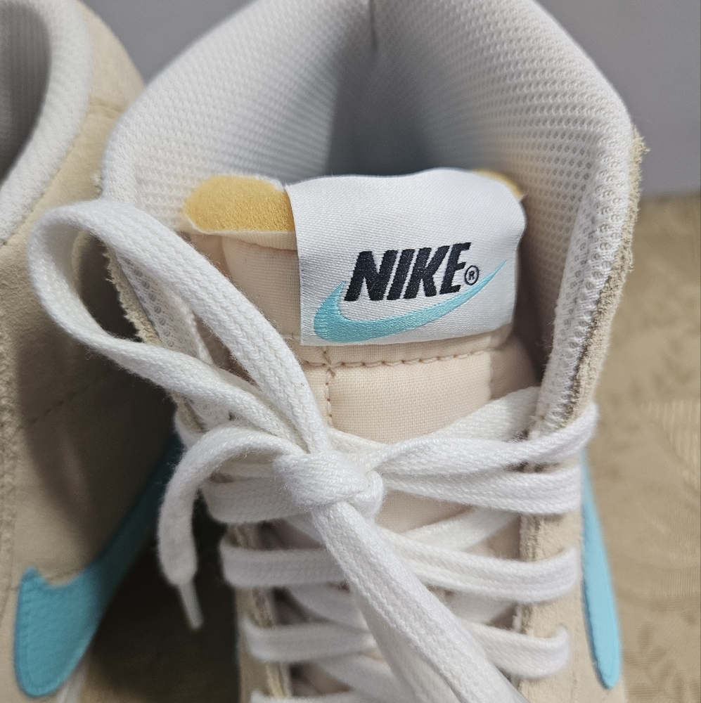 Nike Men's Blazer Mid 77 FJ4414-200 Desert Ore/Light Aqua Unisex - Picture 4 of 9